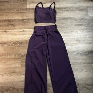 Old Navy Lounge set: Wide leg sweat pants and sports bra